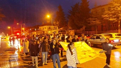 Hisarcık&rsquo;ta Ramazan&rsquo;ın gelişi fener alayıyla karşılandı

