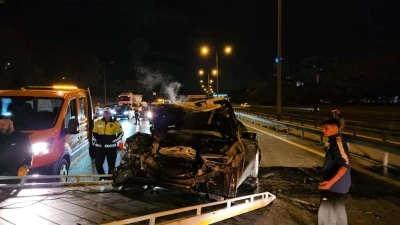 Hızlı sürücü başka otomobile arkadan çarptı, olay yerinden kaçtı: 1 yaralı

