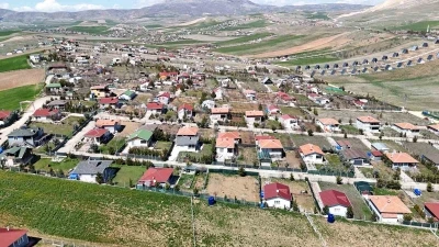 Hobi bah&ccedil;esi sahipleri bah&ccedil;elerindeki yapıların yıkılmamasını istiyor
