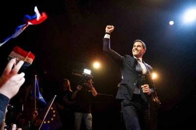 Hollanda’daki seçimlerde D66 lideri Jetten zaferini ilan etti
