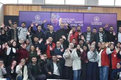 Hukuk Fak&uuml;ltesi &ouml;ğrencilerinin b&uuml;y&uuml;k başarısı
