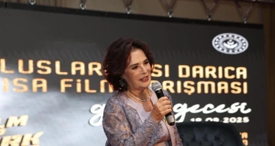 Hülya Koçyiğit’ten yapay zeka yorumu: &quot;Bu haliyle kullanılırsa korkutucu, üzücü&quot;
