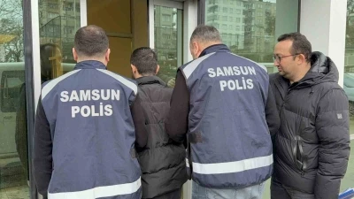 Husumetlisini t&uuml;fekle yaraladı
