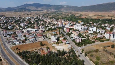 H&uuml;y&uuml;k&rsquo;te g&ouml;&ccedil;e karşı &ccedil;ilek hamlesi
