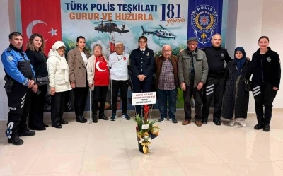 Huzurevi sakinlerinden emniyete anlamlı ziyaret
