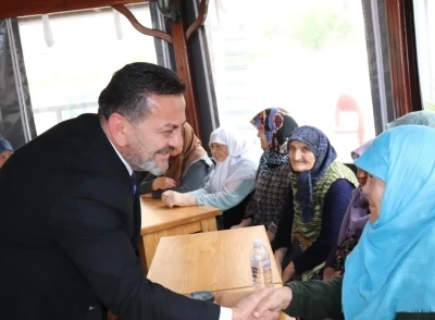 Huzurevinde &lsquo;Şifalı Pilav&rsquo; etkinliği
