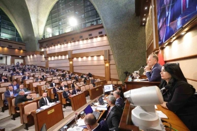 İBB Meclisi’nde İSPARK ücretlerine yüzde 62,5’e varan zam kararı
