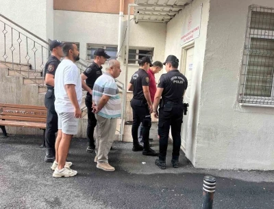 İBB soruşturmasında gözaltında alınan 44 kişi sağlık kontrolünden geçti
