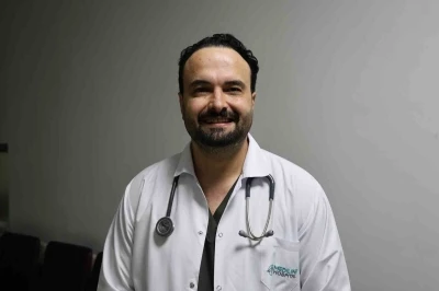 İ&ccedil; Hastalıkları Uzmanı Cihangiroğlu: "Tansiyon hastalarında susama hissi ge&ccedil; kalınmış bir sinyaldir"
