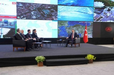İ&ccedil;işleri Bakanı &Ccedil;ift&ccedil;i: "(Dijital su&ccedil;lar) Onların usulleriyle, onlardan daha iyi şekilde m&uuml;cadele etmeye gayret ediyoruz"
