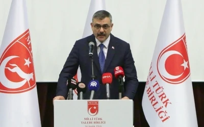 İ&ccedil;işleri Bakanı &Ccedil;ift&ccedil;i: "Siyaset, halka hizmeti Hakk&rsquo;a hizmet bilerek &ccedil;alışmaktır
