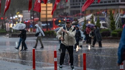 İ&ccedil;işleri Bakanlığından vatandaşlara peş peşe uyarı! &Ccedil;ok sayıda ilde alarm verildi