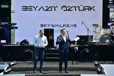 İGA İstanbul Havalimanında b&uuml;y&uuml;k aile buluşması: İGA &ccedil;alışanları Skywalkers&rsquo;ta

