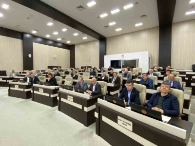 İGM üyesi Hollanda’ya giderek topraksız alanda çalışmaları yerinde inceleyecek
