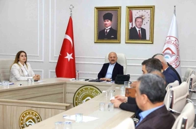 İl istihdam toplantısı Vali Osman Varol başkanlığında ger&ccedil;ekleştirildi
