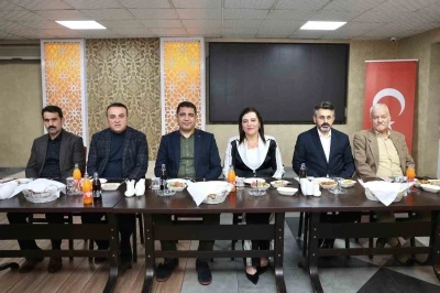 İl Müdürü Aydın için veda yemeği düzenlendi
