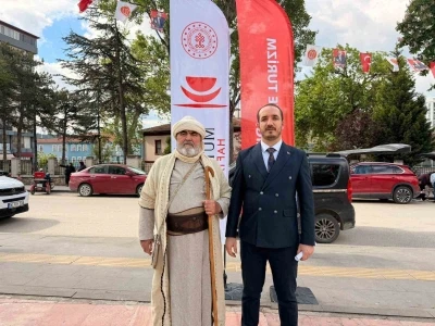 İl M&uuml;d&uuml;r&uuml; Bozkurt: "Bilecik&rsquo;imizin ulusal ve uluslararası d&uuml;zeyde tanıtımına y&ouml;nelik &ccedil;alışmalarımızın kararlılıkla s&uuml;rd&uuml;receğiz"
