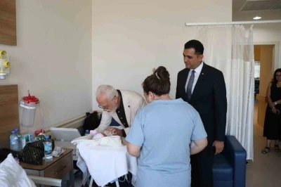 İl Sağlık Müdürü Bildirici, Eskişehir Şehir Hastanesi’ni ziyaret etti
