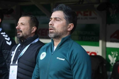 İlhan Palut, bin 121 g&uuml;n sonra Konyaspor kul&uuml;besinde
