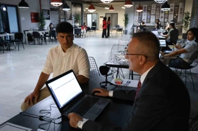 İlk kaydı Rektör yaptı
