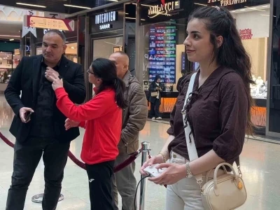 İlk kez dron kullandılar, heyecanı doyasıya yaşadılar
