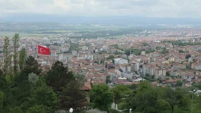 İlkbahar K&uuml;tahya&rsquo;ya ayrı bir g&uuml;zellik kattı

