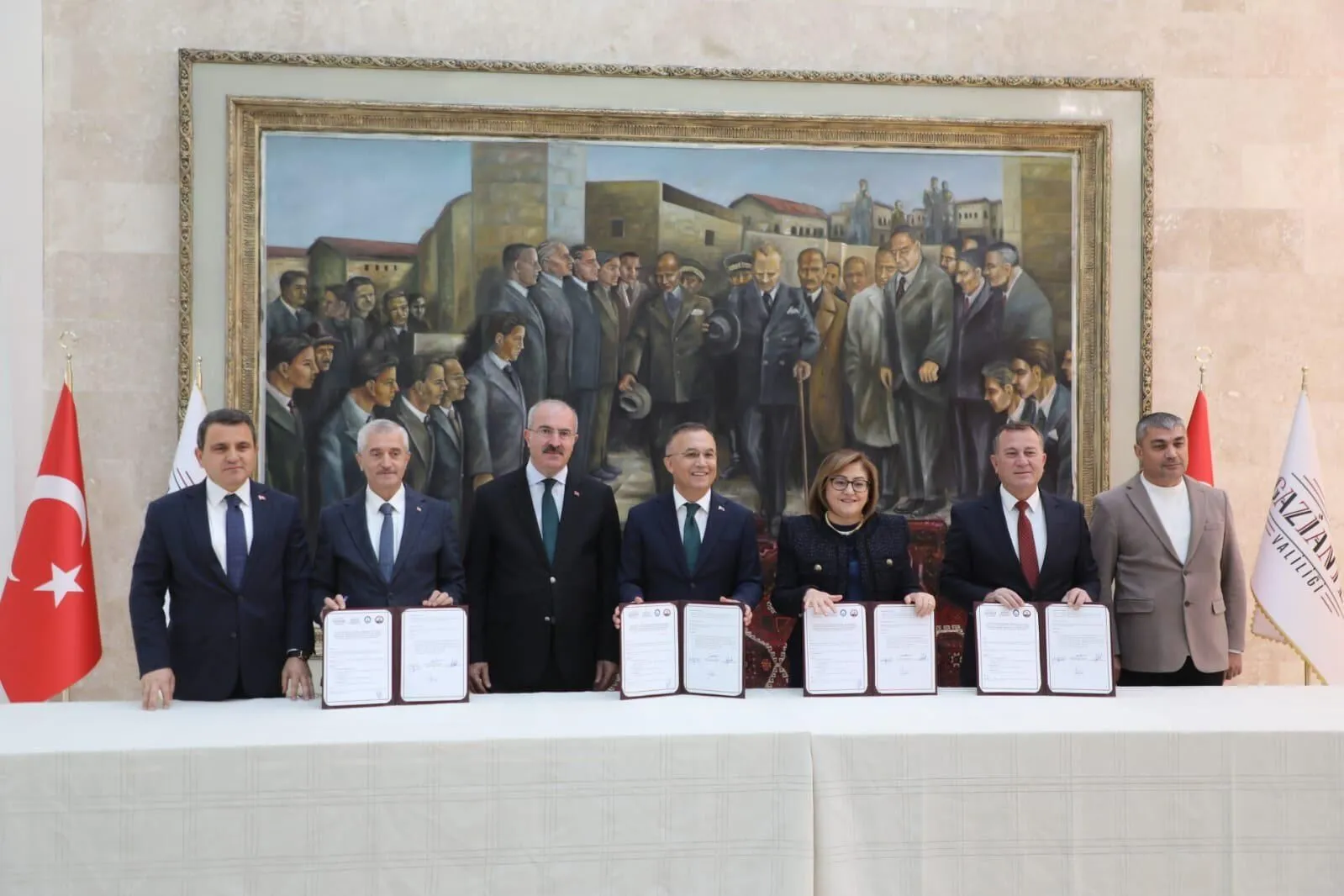 İmzalar atıldı! Şahinbey Kültür Merkezi Nizip Belediyesi’ne devredildi