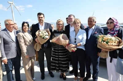 İnan: &quot;Bergama, yatırımlardan ekonomik ve sosyal katkı almalı&quot;
