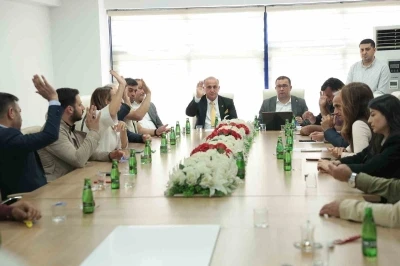 İncirliova&rsquo;ya iki yeni &ccedil;&ouml;p kamyonu
