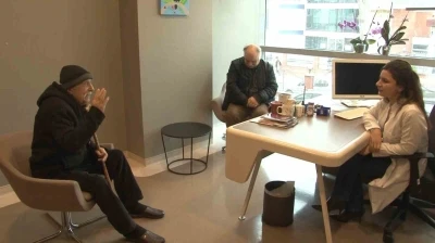 İnme ge&ccedil;iren 91 yaşındaki hastaya başarılı m&uuml;dahale, uzmanlardan uyarı: "Dakikanın &ouml;nemi var"
