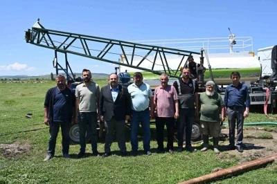 İn&ouml;n&uuml; Belediyesi&rsquo;nden &ccedil;ift&ccedil;ilere su desteği
