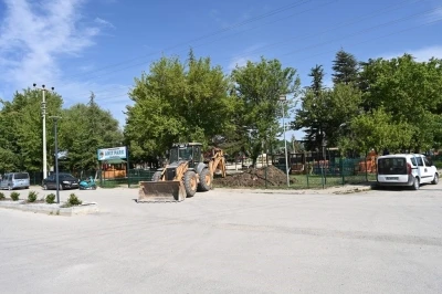 İn&ouml;n&uuml; Belediyesi&rsquo;nin &ccedil;alışmaları devam ediyor
