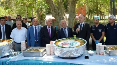 İn&ouml;n&uuml; &Uuml;niversitesi&rsquo;nde aşure etkinliği
