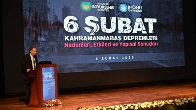 İn&ouml;n&uuml; &Uuml;niversitesinde deprem paneli d&uuml;zenlendi
