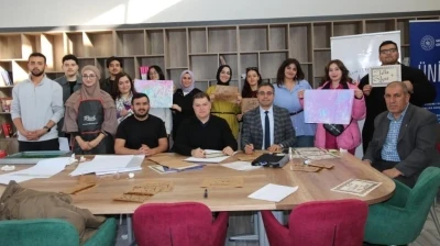 İn&ouml;n&uuml; &Uuml;niversitesinde Ramazan&rsquo;a &ouml;zel ebru ve kaligrafi at&ouml;lye etkinlikleri
