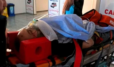 İnşaat iş&ccedil;isi arkadaşların kavgası kanlı bitti
