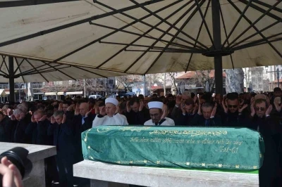 İş adamı Sinan Erg&uuml;ven son yolculuğuna uğurlandı
