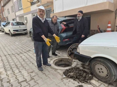 İş başa d&uuml;ş&uuml;nce başka &ccedil;are kalmadı

