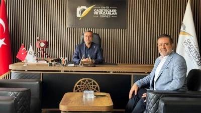 İş d&uuml;nyası ve basın temsilcileri ile K&acirc;hta&rsquo;da bir araya geldi