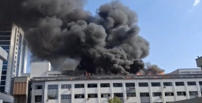 İş merkezi yangını kontrol altına alındı
