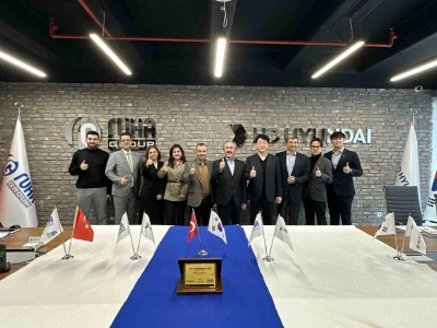 İsa İshakoğlu: &quot;Türkiye-Güney Kore savunma sanayi ilişkileri önemli&quot;
