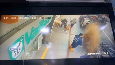 İshale hattı patlayınca tazyikli su etrafa sa&ccedil;ıldı
