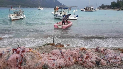 İskeleler kalktı, kadın balık&ccedil;ılar balık&ccedil;ılığı bıraktı
