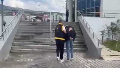 İskenderun&rsquo;da 2 yıl hapis cezasıyla aranan şahıs yakalandı
