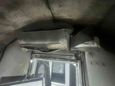 İskenderun&rsquo;da konteyner yangınında 2 kişi dumandan etkilendi
