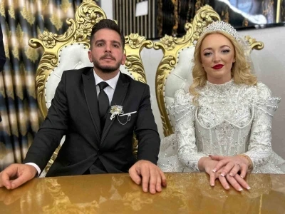 İsko&ccedil;yalı geline Van usul&uuml; d&uuml;ğ&uuml;n
