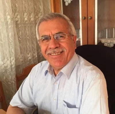 İsmail Sarı&ccedil;ay&rsquo;ın 15. kitabı "Hasret" raflarda

