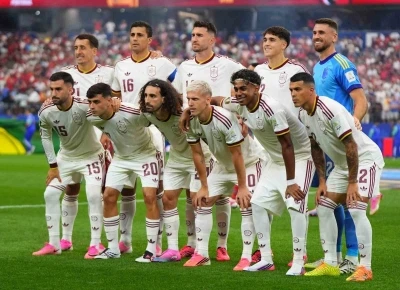 İspanya &ccedil;eyrek finale y&uuml;kseldi
