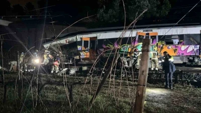 İspanya&rsquo;da iki tren kazası daha: 1 makinist hayatını kaybetti, en az 37 kişi yaralandı
