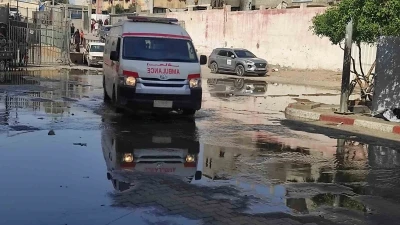 İsrail’in Han Yunus saldırısında kanalizasyon patladı, Nasser Hastanesi sular altında kaldı
